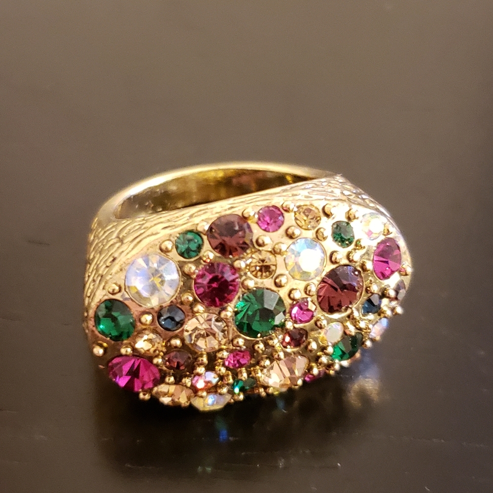 💕Multi Colored Crystal Fashion Ring